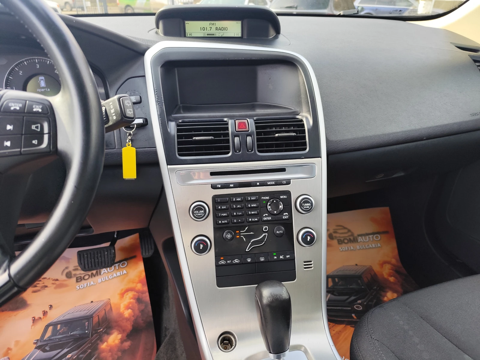 Volvo XC60 2.4D-4* 4X4* АВТОМАТИК* LED*  - изображение 9