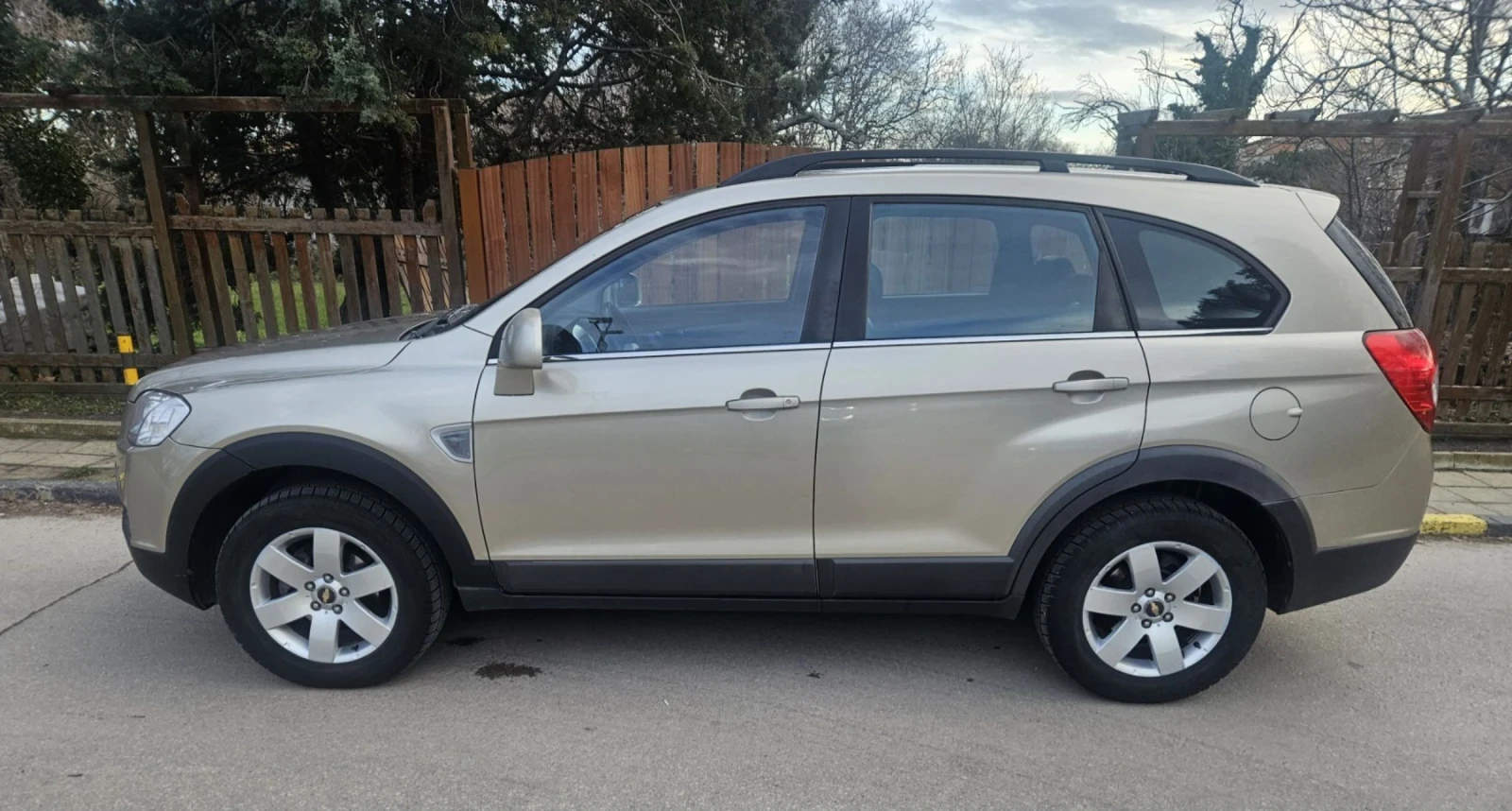 Chevrolet Captiva 2.0 VCDi | 4X4 | 7 ������ | Mobile.bg � ����������� 4