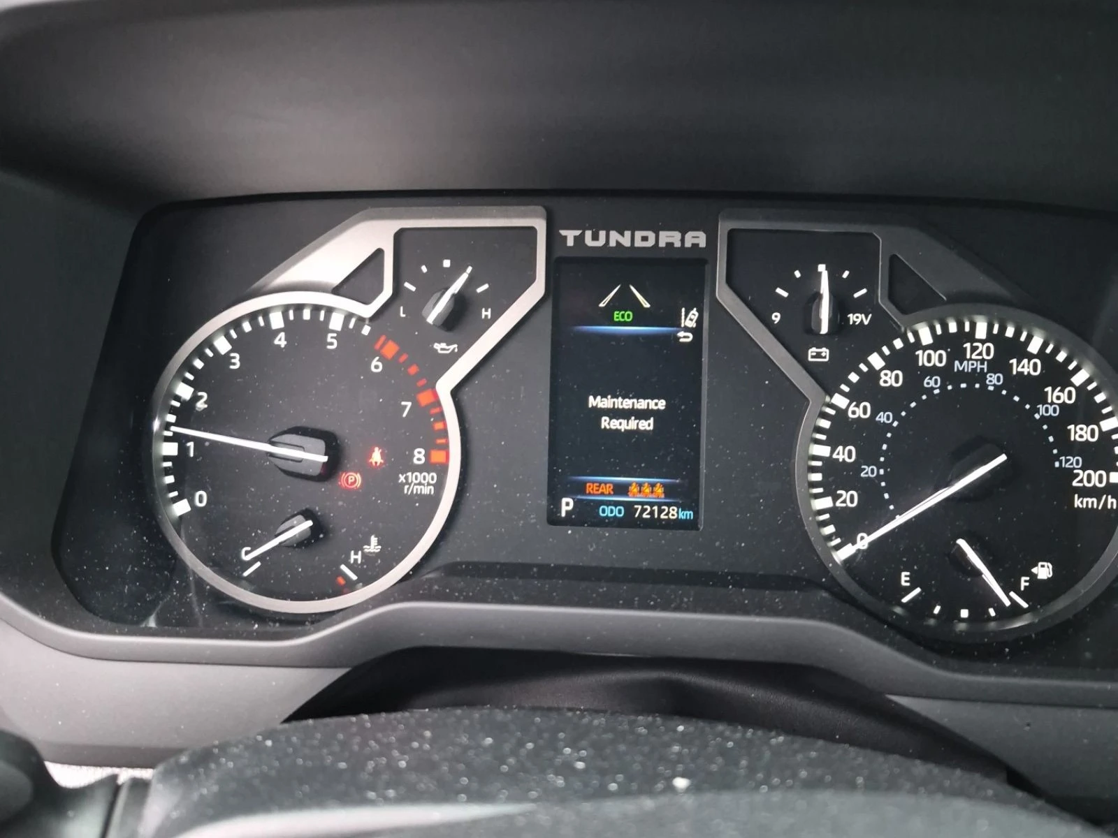 Toyota Tundra SR CREW CAB STD BED АВТО КРЕДИТ, снимка 11 - Автомобили и джипове - 53949865