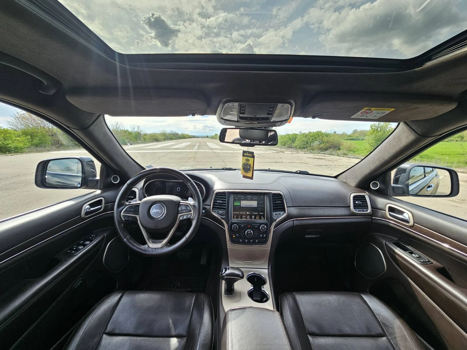 Jeep Grand cherokee 3.0 D SUМMIT!!!SWISS !!!, снимка 16 - Автомобили и джипове - 54271407