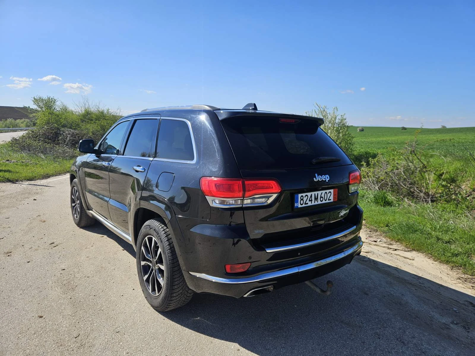 Jeep Grand cherokee 3.0 D SUМMIT!!!SWISS !!!, снимка 4 - Автомобили и джипове - 54271407