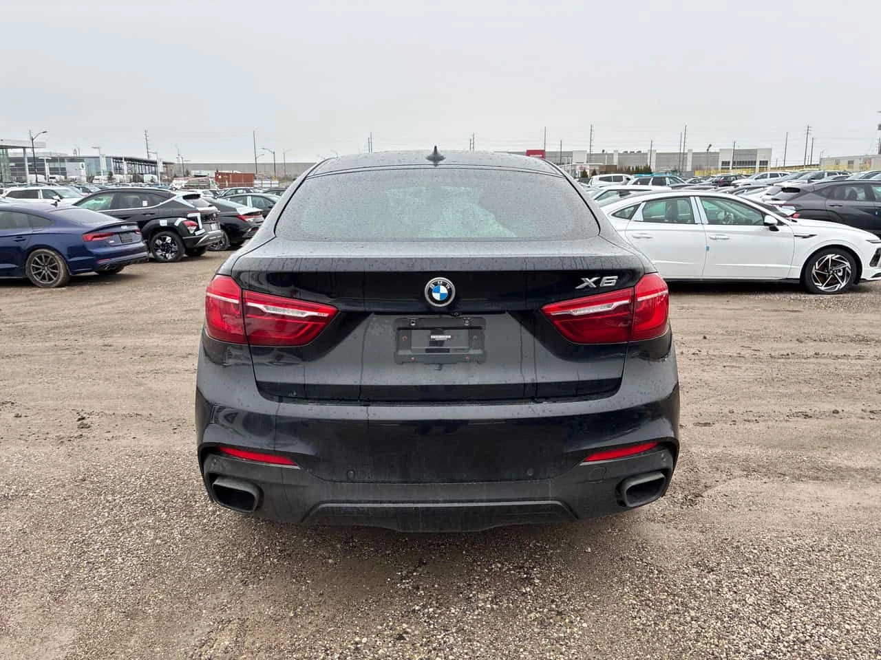 BMW X6 | M ПАКЕТ | ЧЕРВЕН САЛОН | HARMAN KARDON | , снимка 5 - Автомобили и джипове - 54360389