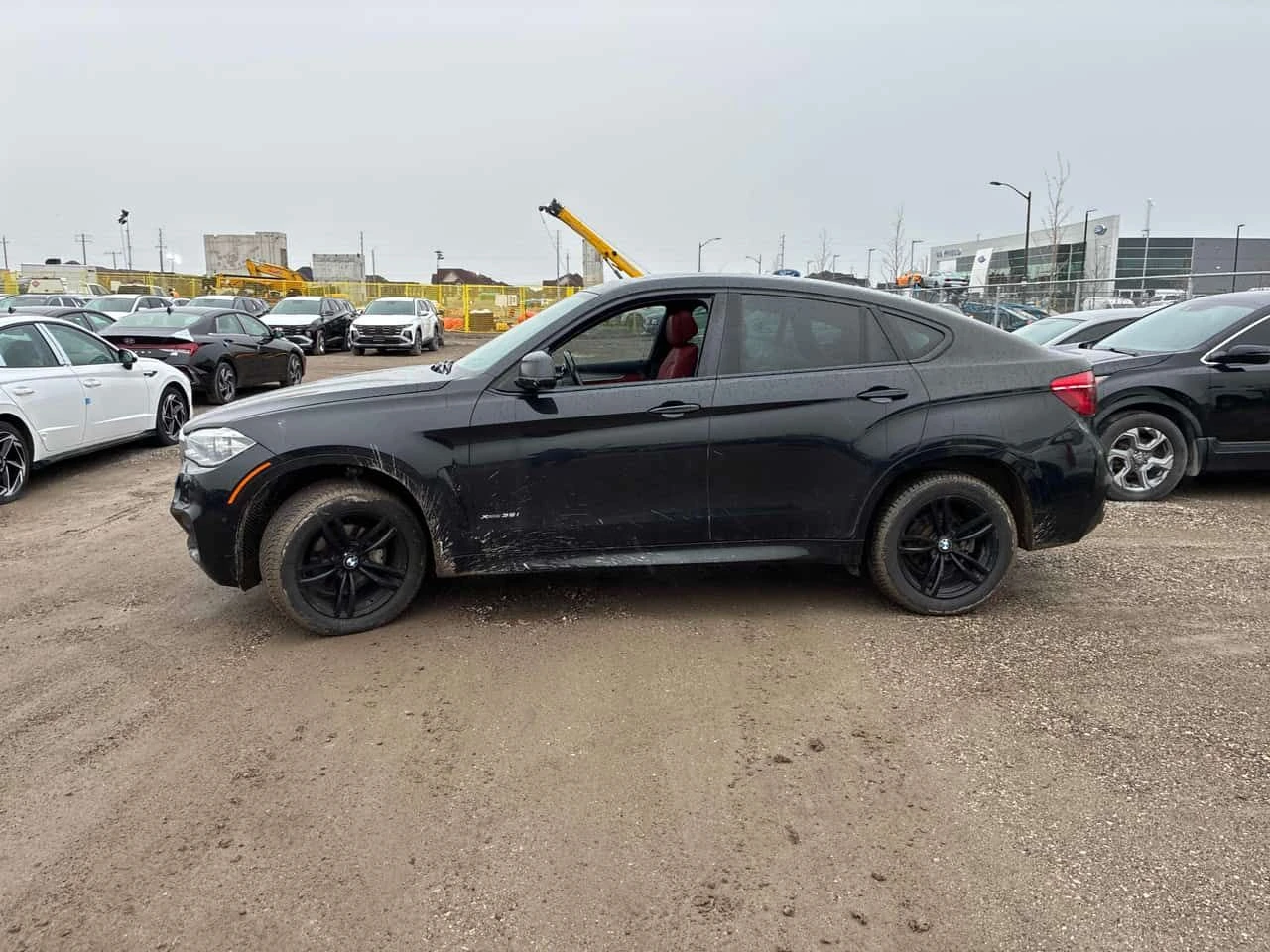 BMW X6 | M ПАКЕТ | ЧЕРВЕН САЛОН | HARMAN KARDON | , снимка 3 - Автомобили и джипове - 54360389