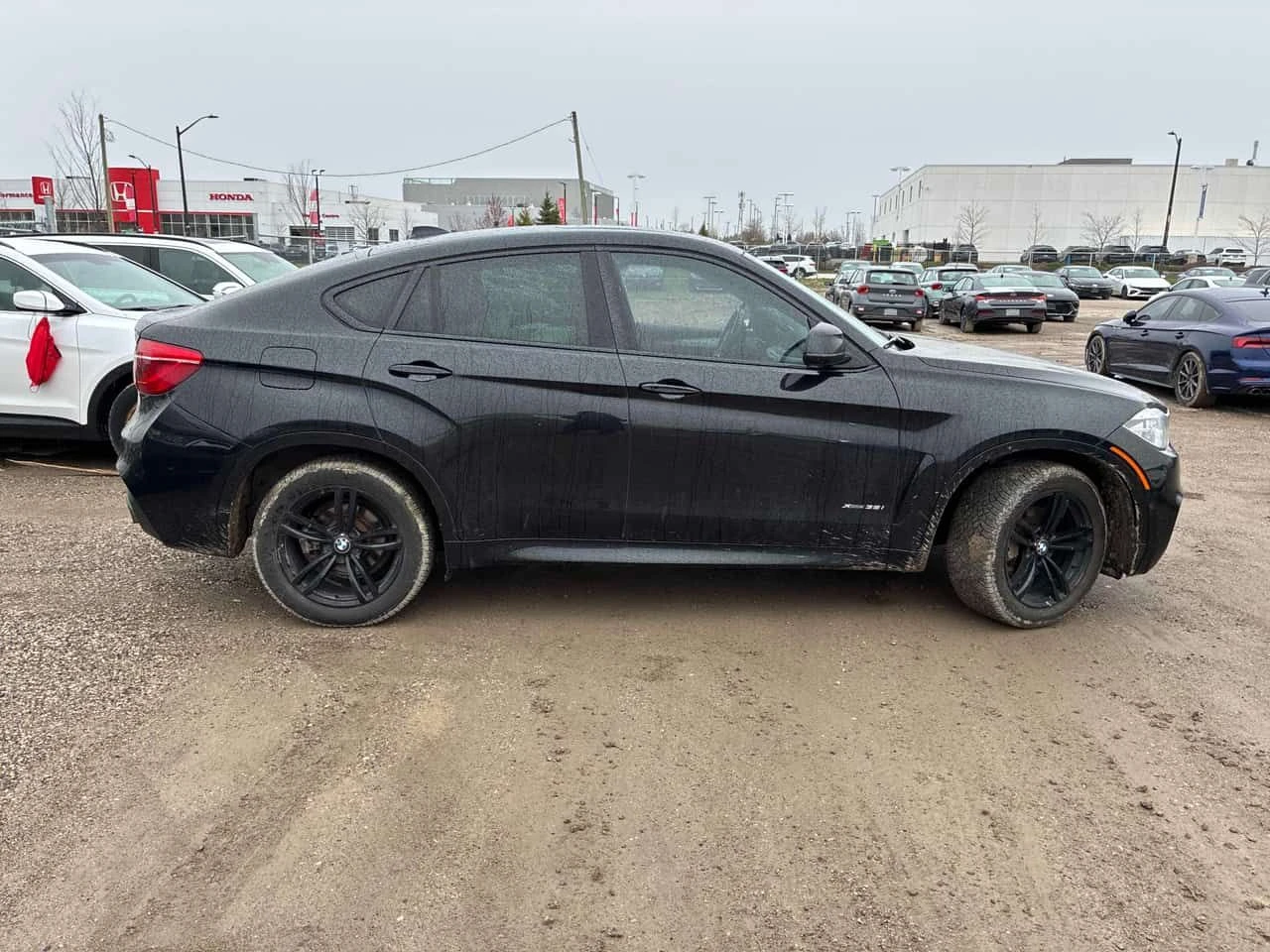 BMW X6 | M ПАКЕТ | ЧЕРВЕН САЛОН | HARMAN KARDON | , снимка 4 - Автомобили и джипове - 54360389