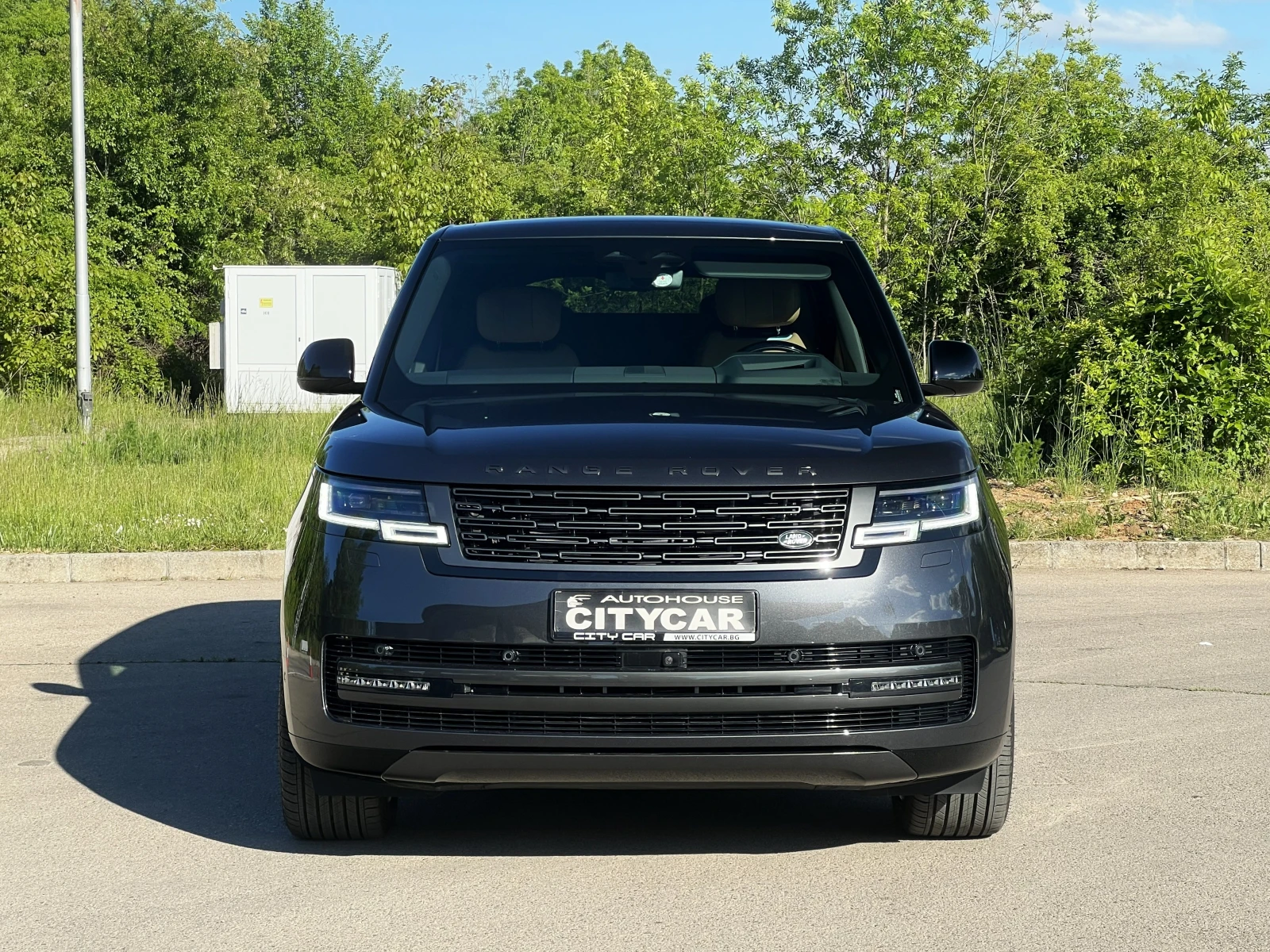 Land Rover Range rover P530/LWB/AUTOBIOGRAPHY/ MERIDIAN / PANO / 360 /, снимка 2 - Автомобили и джипове - 54607441