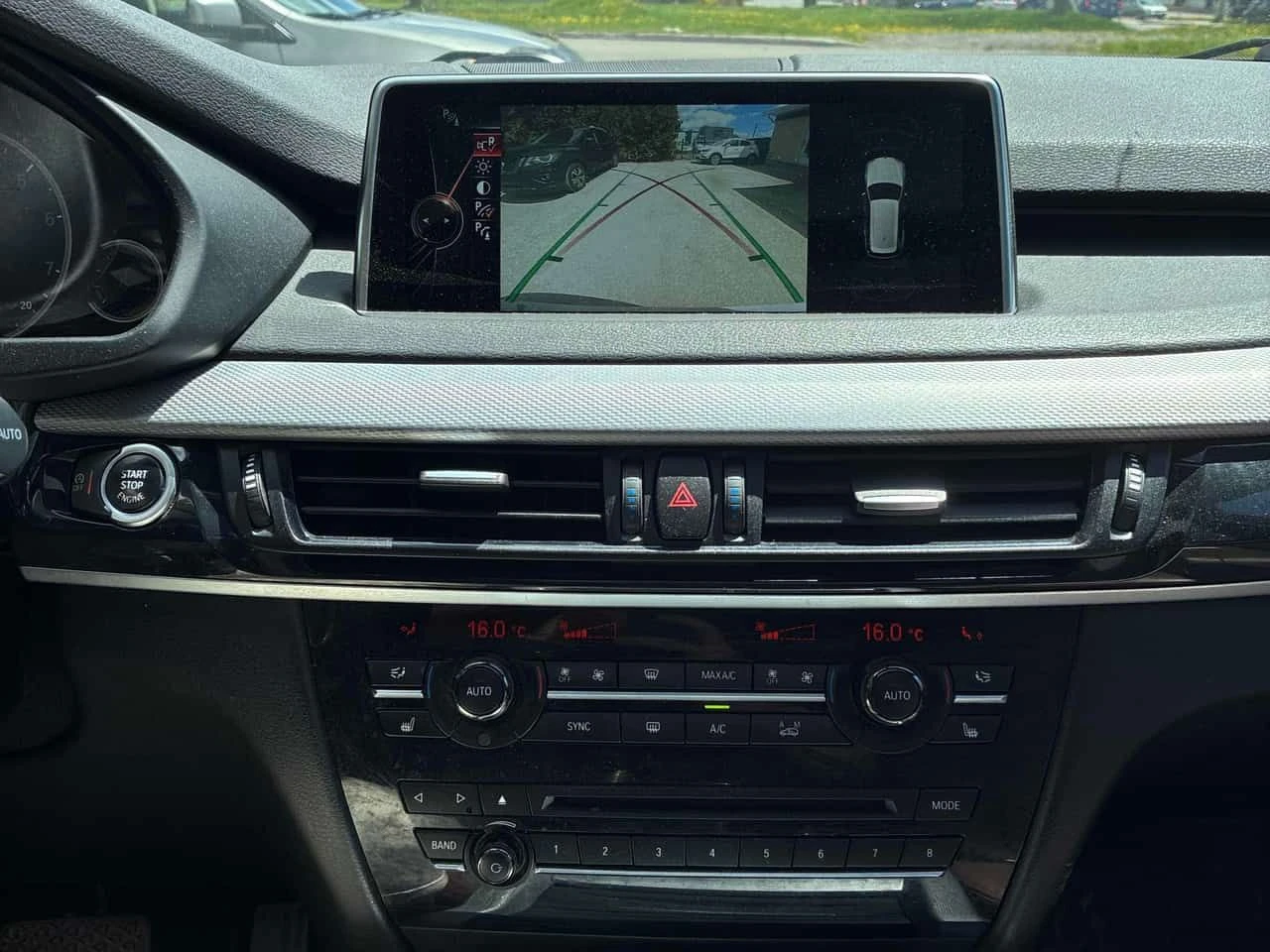 BMW X5 | М ПАКЕТ | HUD | 360 | ПОДГРЕВ | ДВА КЛЮЧА | H K , снимка 9 - Автомобили и джипове - 54656428