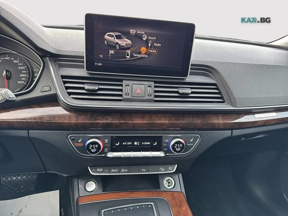 Audi Q5 * PROGRESSIV* * HeadUp* AвтоКредит* (ЦЕНА ДО БГ), снимка 11 - Автомобили и джипове - 54903589
