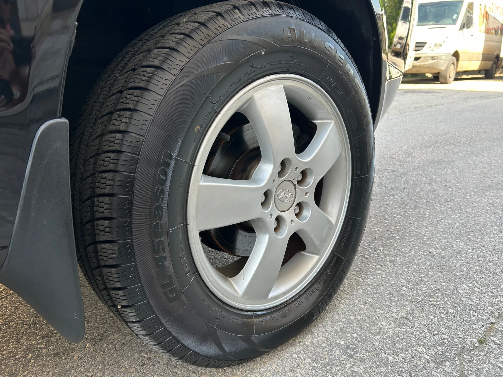 Hyundai Tucson 2.0i БЕНЗИН, снимка 16 - Автомобили и джипове - 55062973