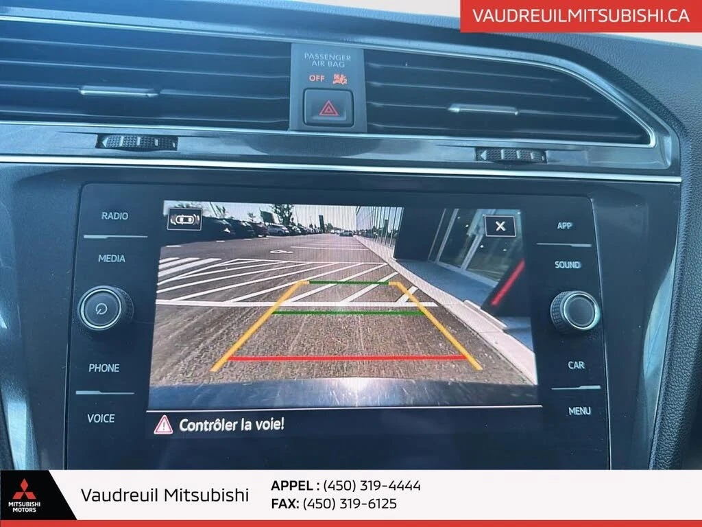 VW Tiguan R-Line Black 4Motion | Pano | LED | Камера | Blind, снимка 12 - Автомобили и джипове - 55261701