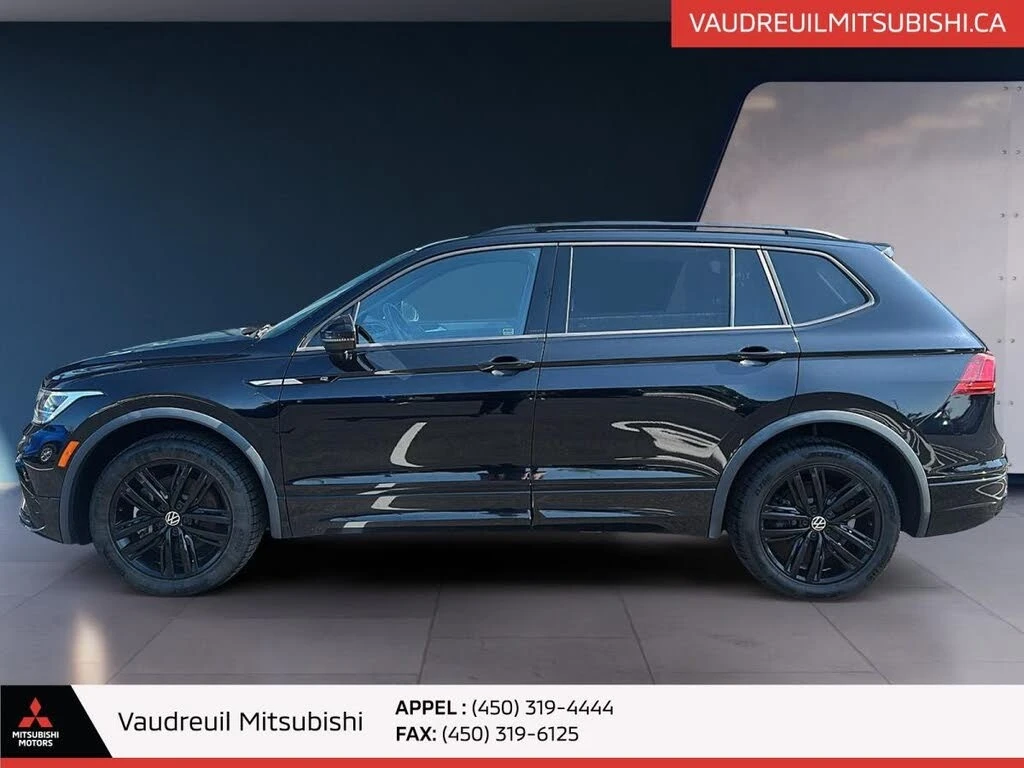 VW Tiguan R-Line Black 4Motion | Pano | LED | Камера | Blind, снимка 2 - Автомобили и джипове - 55261701