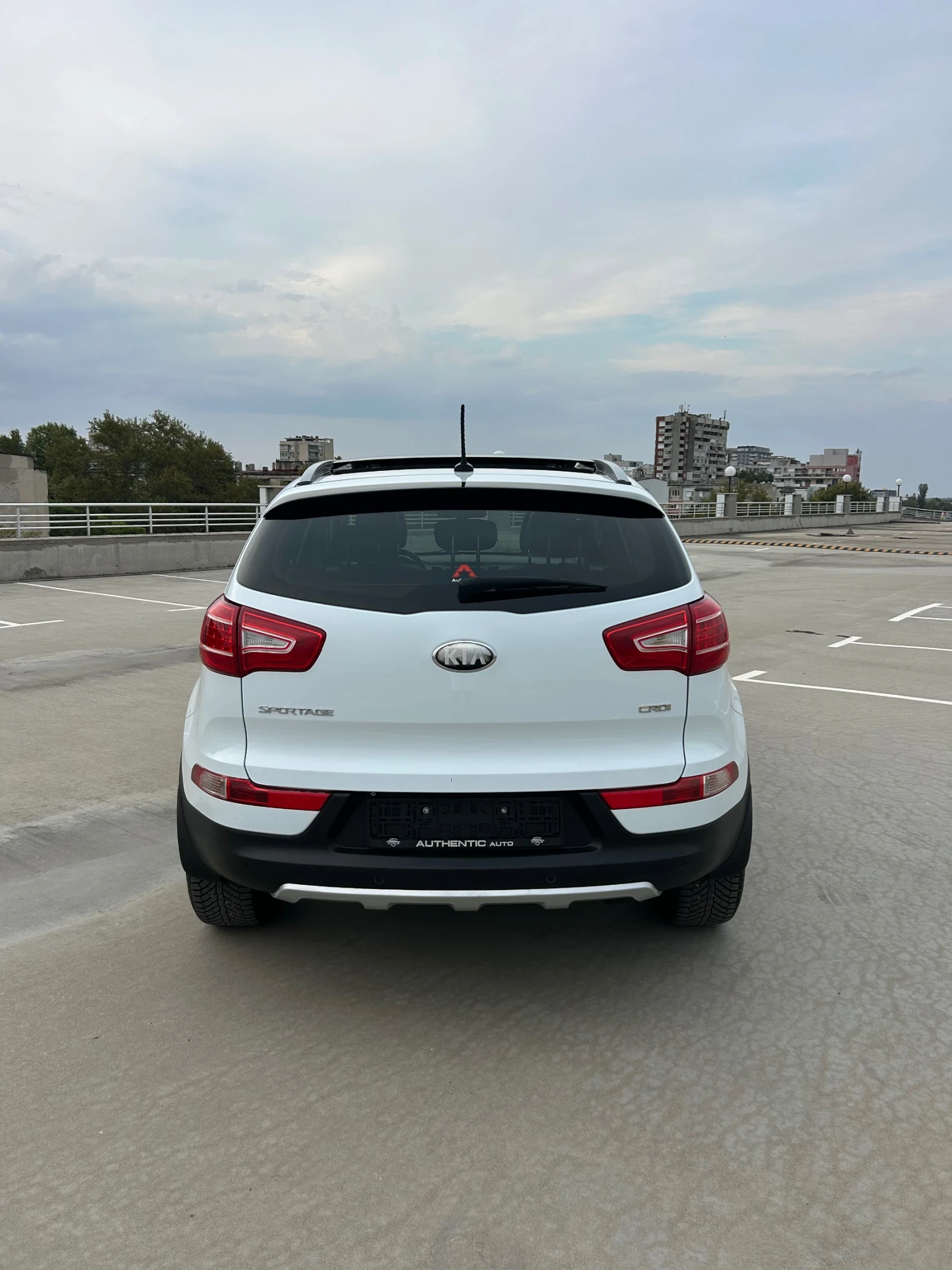 Kia Sportage 2.0 CRDI // 185 к.с. // 4х4 // Автоматик // Пано, снимка 4 - Автомобили и джипове - 55932223
