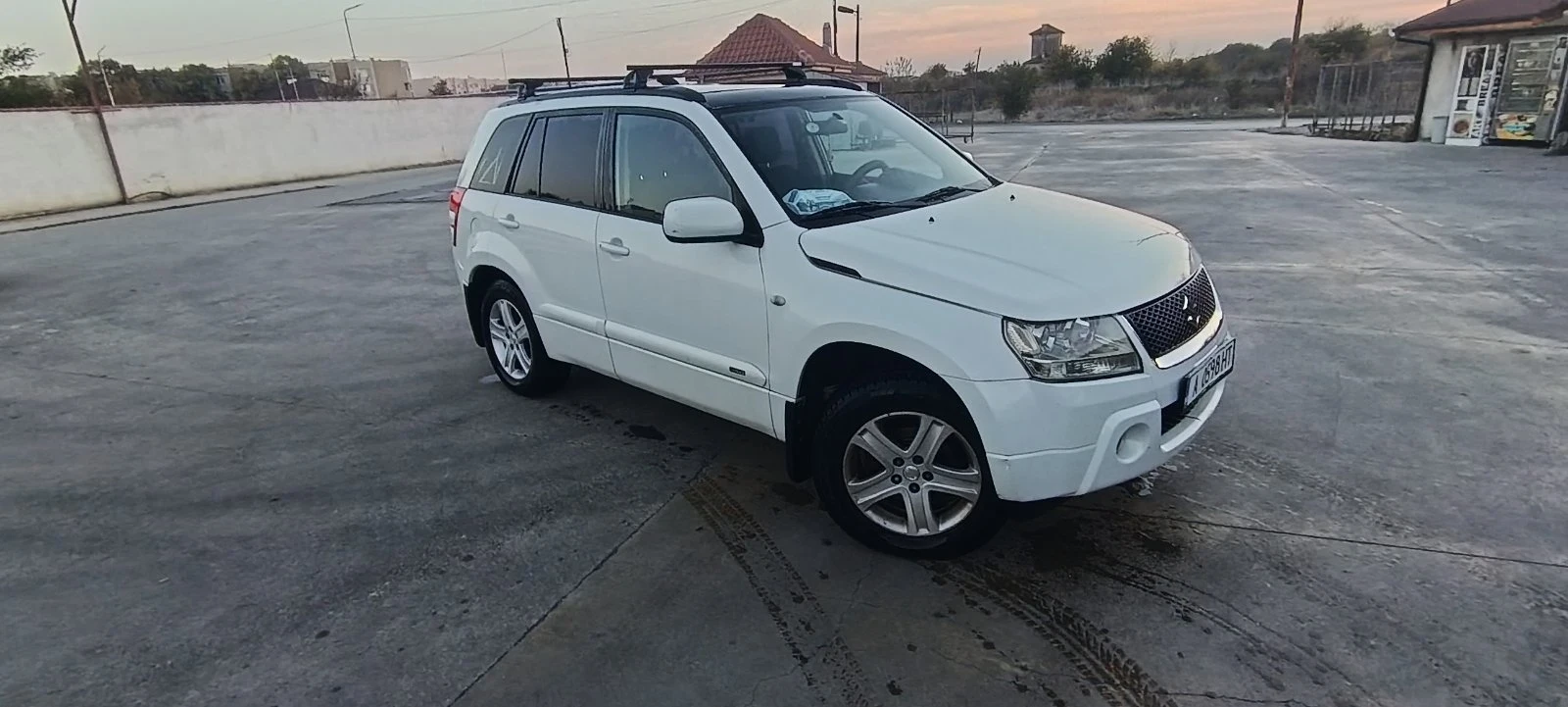 Suzuki Grand vitara, снимка 2 - Автомобили и джипове - 56600556