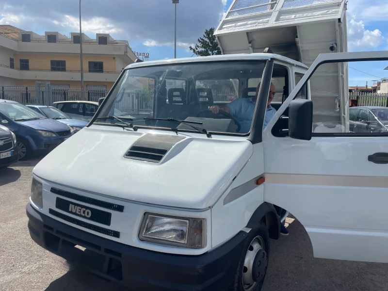 Iveco 3512 2.8 120 коня Тристранен самосвал Made in Italy, снимка 2 - Бусове и автобуси - 47438870