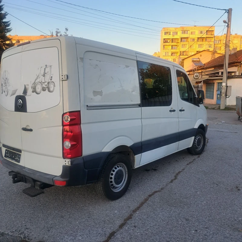 VW Crafter 2.5 TDI, снимка 5 - Бусове и автобуси - 48099943