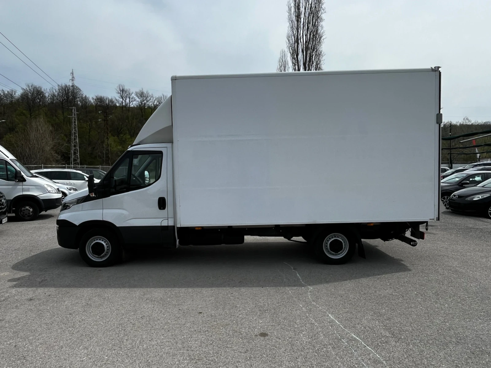 Iveco Daily 35S16 Падащ Борд КЛИМАТРОНИК, снимка 2 - Бусове и автобуси - 54179838