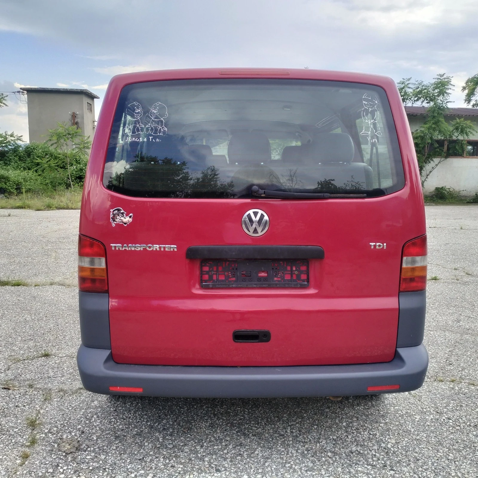 VW T5 1.9TDI klimatik 9 места, снимка 4 - Бусове и автобуси - 54807745