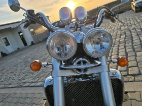 Triumph Rocket III CLASSIC 2009 година 11200 км.!!!, снимка 15