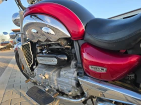 Triumph Rocket III CLASSIC 2009 година 11200 км.!!!, снимка 11 - Мотоциклети и мототехника - 53659857