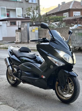 Yamaha T-max 500