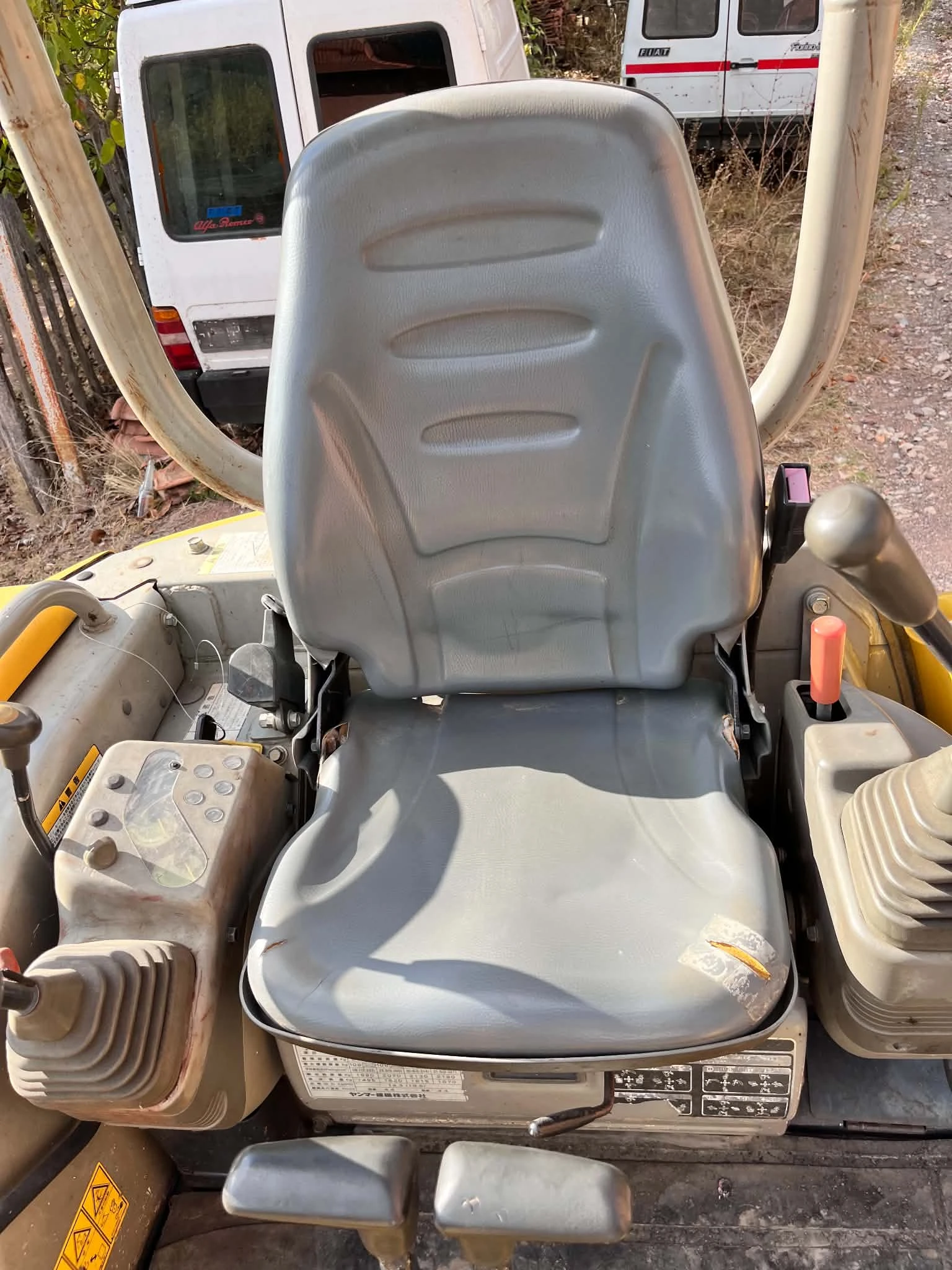 Багер Yanmar VIO 20, снимка 5 - Индустриална техника - 56389424