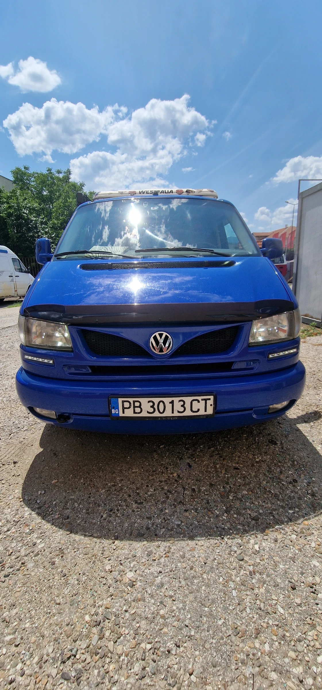 Кемпер VW Multivan, снимка 11 - Каравани и кемпери - 55253311