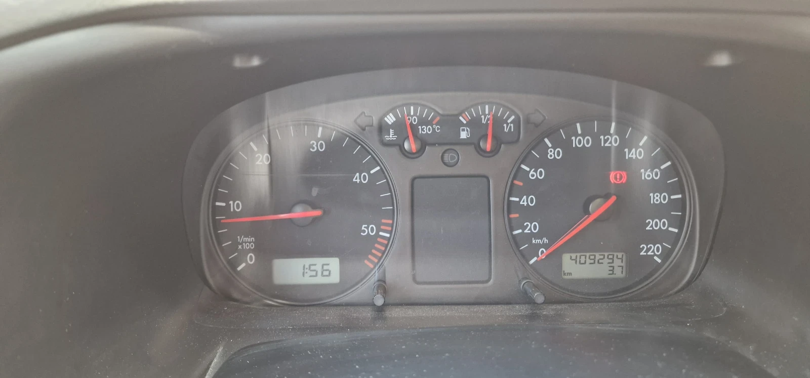 Кемпер VW Multivan, снимка 2 - Каравани и кемпери - 55253311