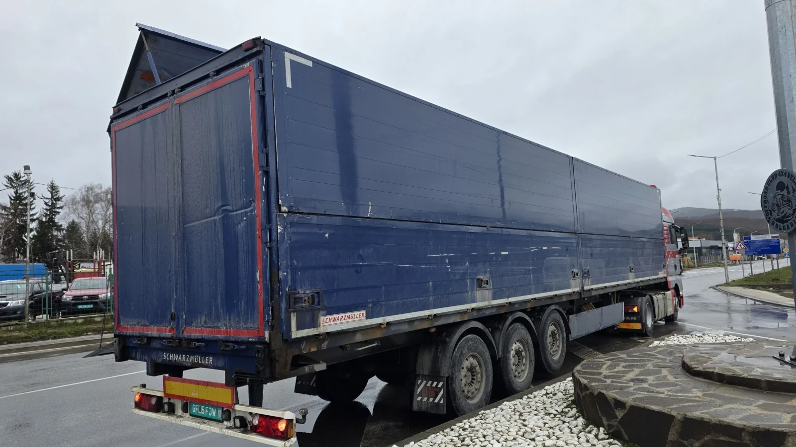 Полуремарке Schwarzmuller За Бира и Безалкохолно, снимка 4 - Ремаркета - 54066892