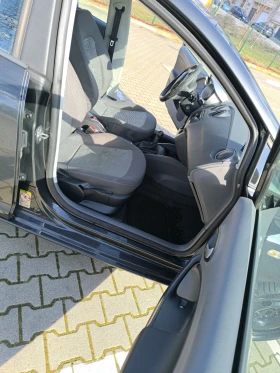 Seat Ibiza Личен автомобил , снимка 12