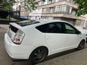 Toyota Prius, снимка 1