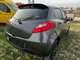 Mazda 2 2014 Навигация Подгрев, снимка 7