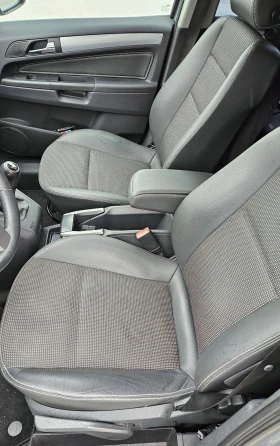 Opel Zafira Cosmo 7местна - 2810 € / 5495.88 лв. - 39851555 8