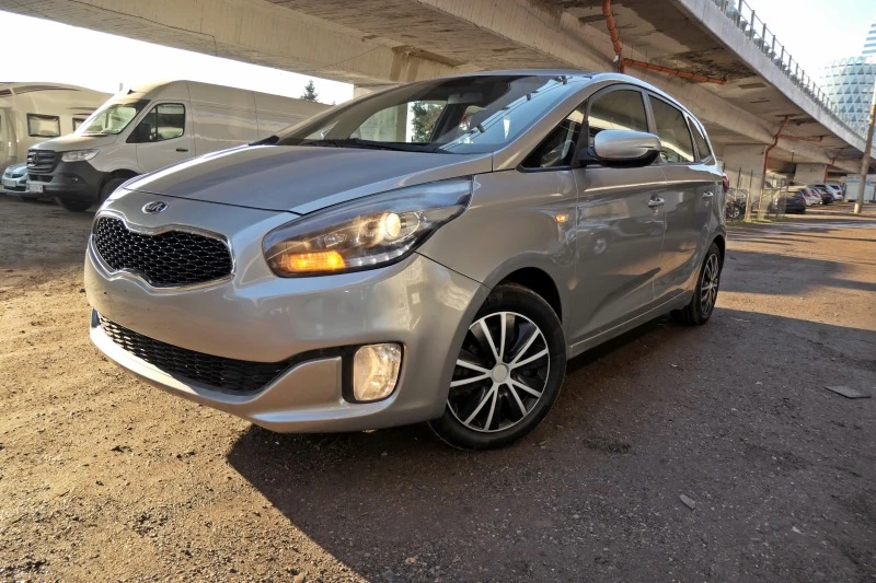 Kia Carens 1.7CRDI 136кс 6ск EUR-5B, снимка 1 - Автомобили и джипове - 39157699