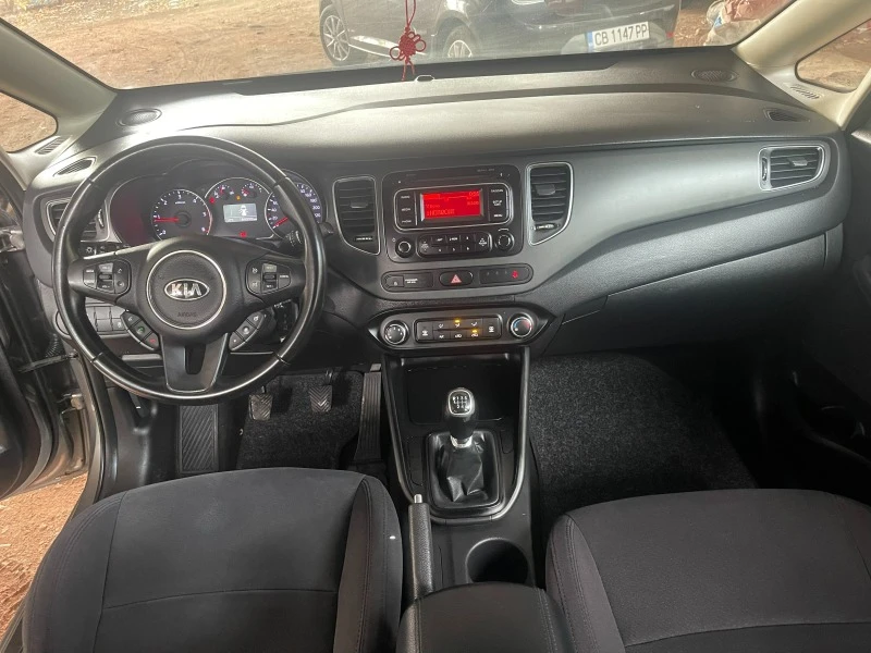 Kia Carens 1.7CRDI 136кс 6ск EUR-5B, снимка 11 - Автомобили и джипове - 39157699