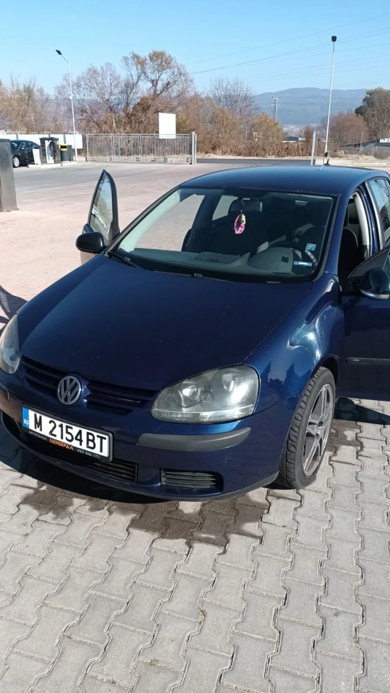 VW Golf, снимка 7 - Автомобили и джипове - 47932133