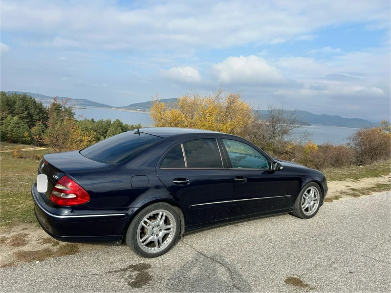 Mercedes-Benz E 270, снимка 4 - Автомобили и джипове - 48034837