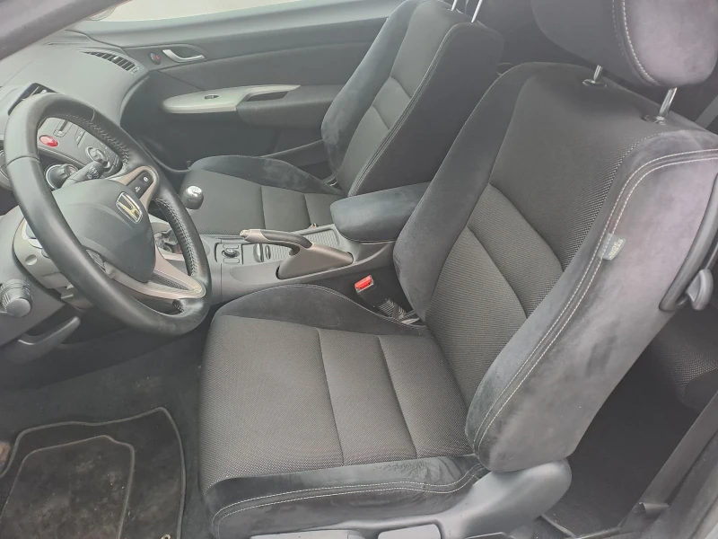 Honda Civic 1.8i type S, снимка 15 - Автомобили и джипове - 48257379