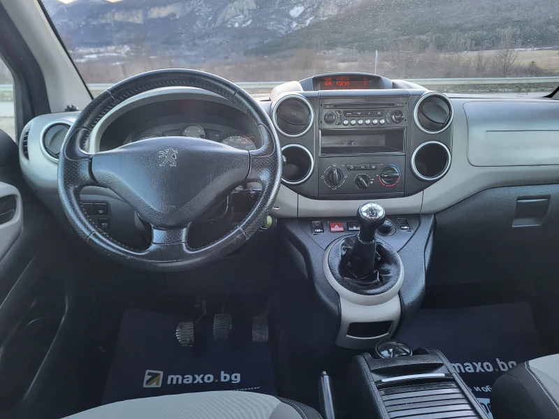 Peugeot Partner 1.6HDi Family, снимка 15 - Автомобили и джипове - 48582031