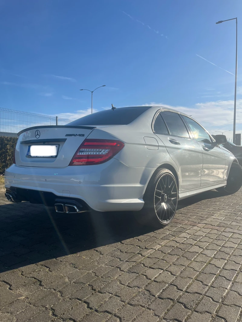 Mercedes-Benz C 220 C 220 CDI, снимка 3 - Автомобили и джипове - 48933578