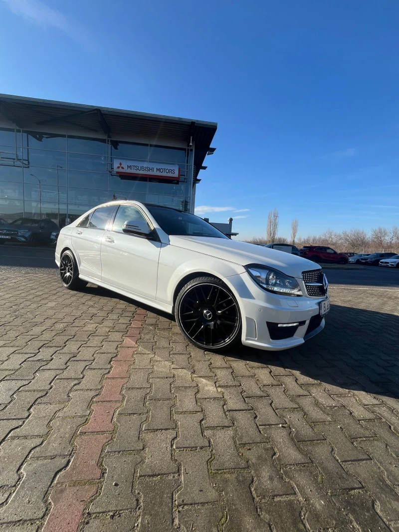 Mercedes-Benz C 220 C 220 CDI, снимка 1 - Автомобили и джипове - 48933578