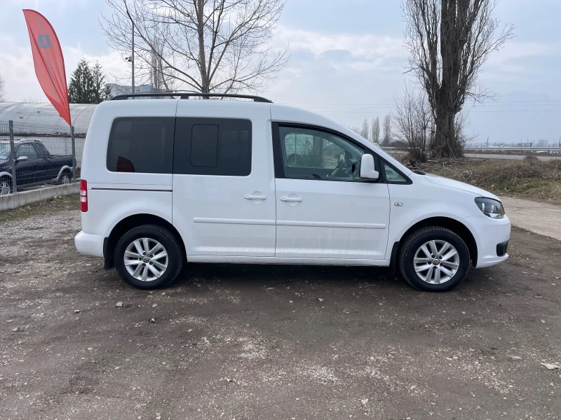 VW Caddy 1.6TDI-102-AVTOMAT-ITALIA, снимка 4 - Автомобили и джипове - 49306249