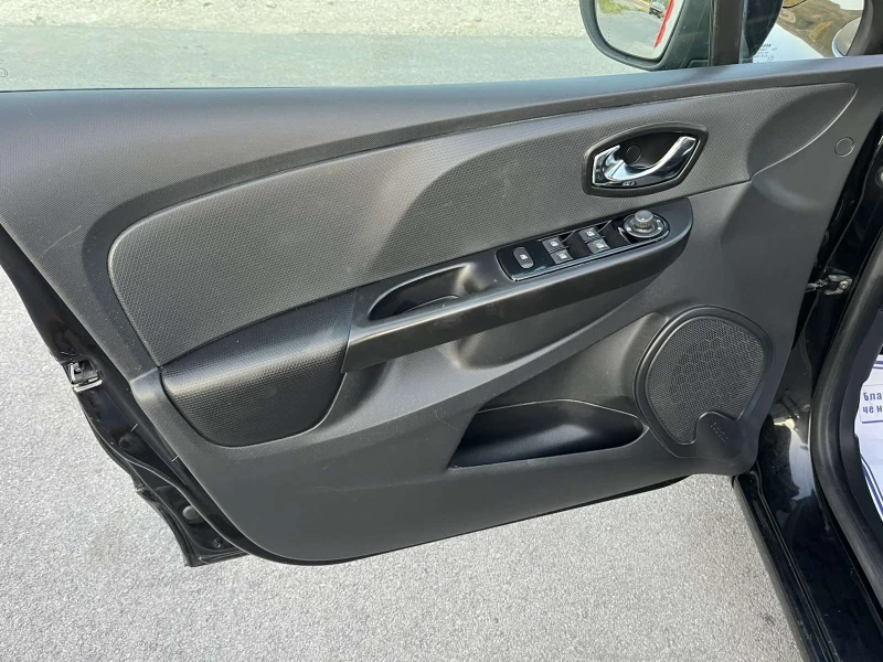 Renault Clio 1.5 DСI 90кс EURO 5В АВТОПИЛОТ KEYLESS GO , снимка 7 - Автомобили и джипове - 50760394