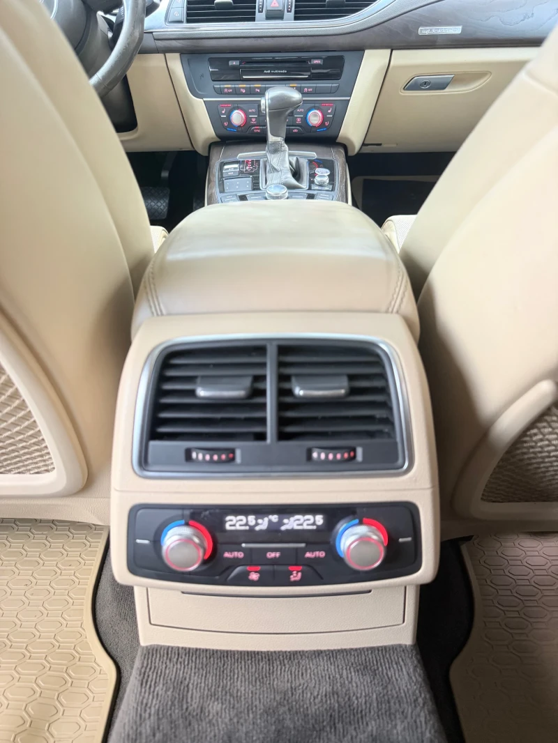 Audi A7, снимка 11 - Автомобили и джипове - 52567057