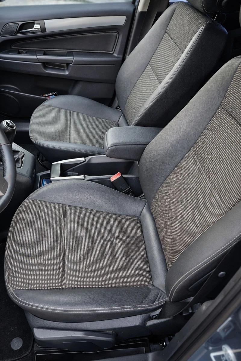 Opel Zafira Cosmo 7местна, снимка 10 - Автомобили и джипове - 53157919