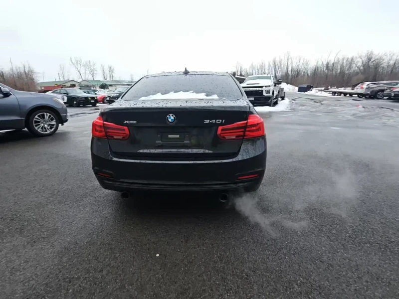 BMW 340 B58* 8ZF* LANE ASSIST* HARMAN* KEYLESS* КАМЕРА* ПО, снимка 3 - Автомобили и джипове - 53034617
