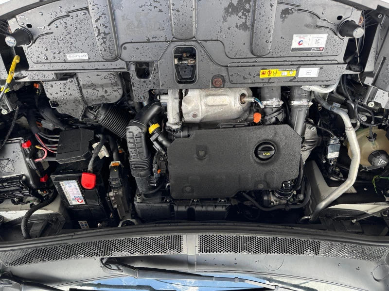 Peugeot 3008 1.5HDI-131-6ск-NAVI, снимка 14 - Автомобили и джипове - 53347903