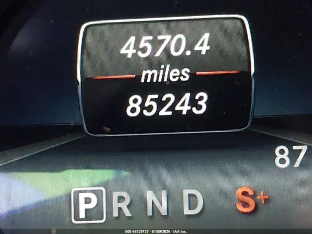 Mercedes-Benz E 63 AMG S 4MATIC* ����* �������* BLIND Spot* ����� �� ���� | Mobile.bg � ����������� 15