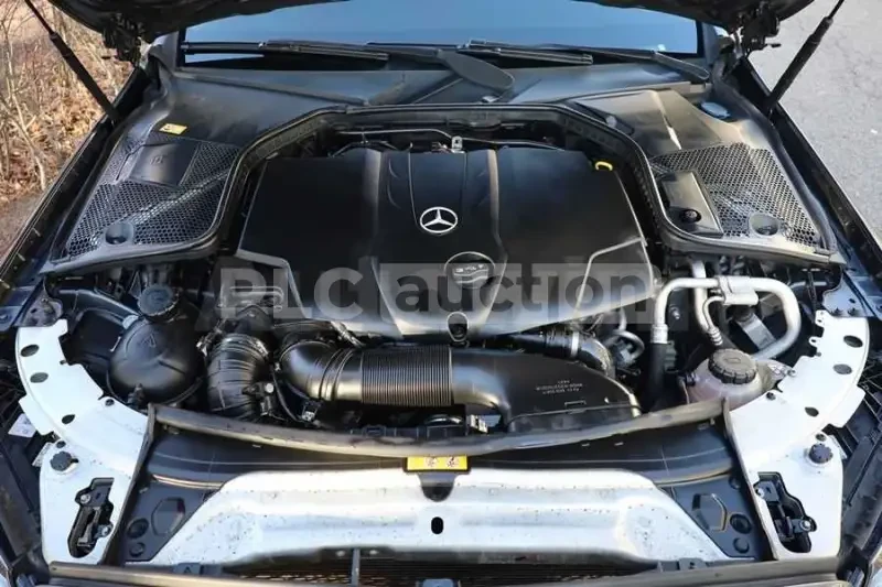 Mercedes-Benz C 220 Mercedes Benz C-Class 220 , 2016, снимка 17 - Автомобили и джипове - 54086252