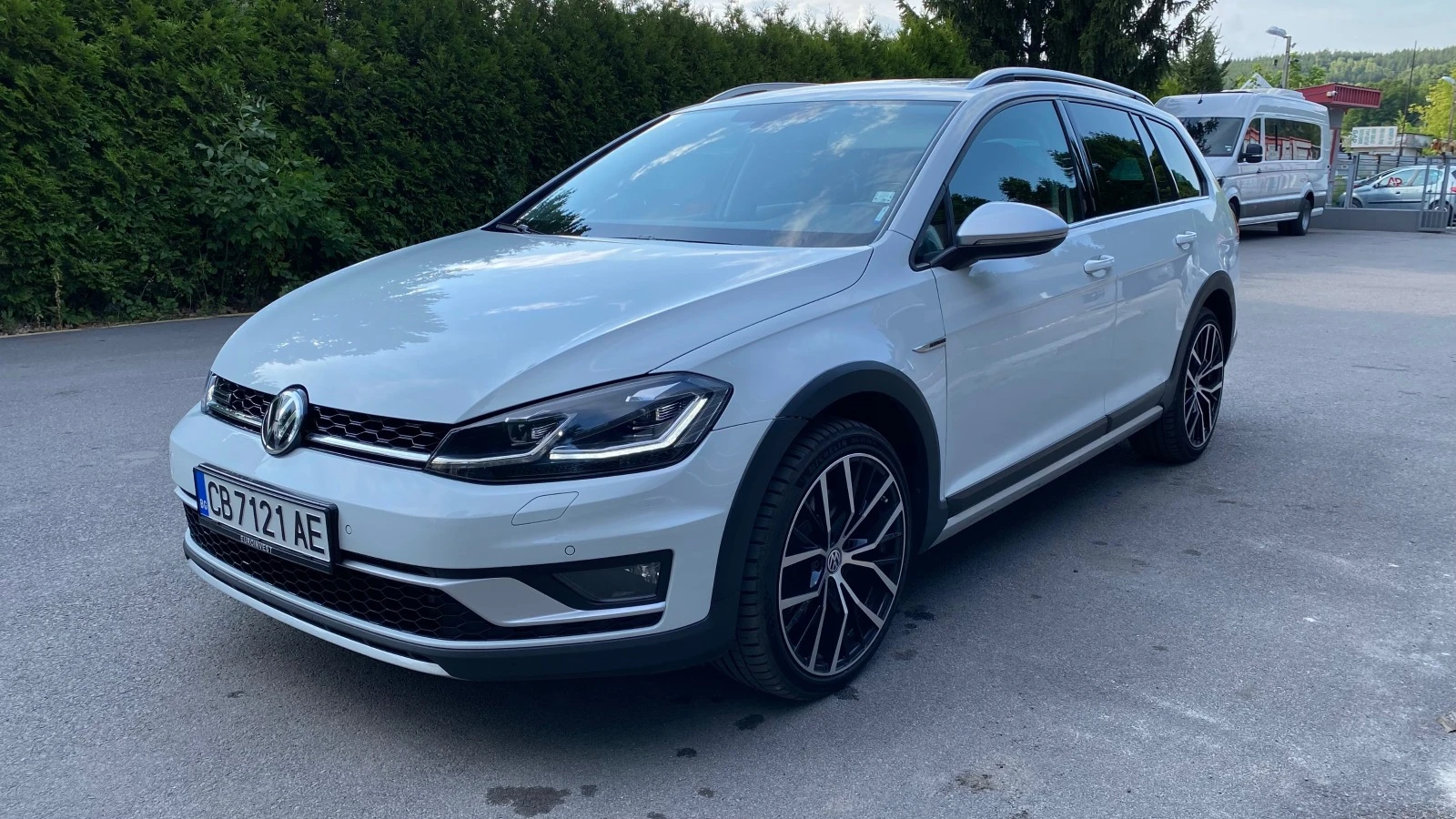 VW Golf 7.5 DSG ALLTRACK - [1] 