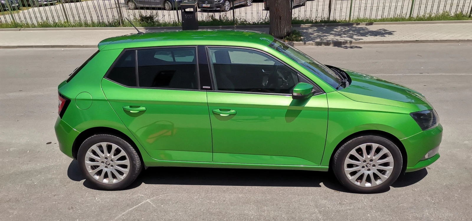 Skoda Fabia 1.2 TSI  JOY - изображение 6