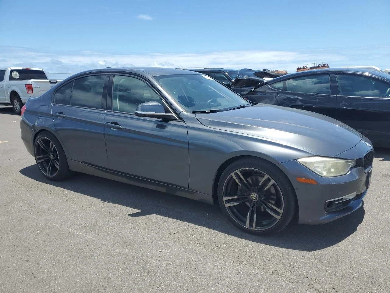 BMW 328  I * 244HP* Keyless - изображение 5